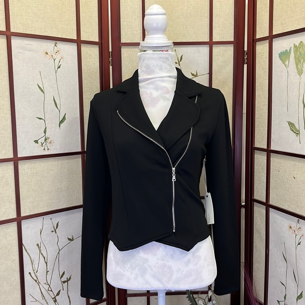 Elegant Have black blazer 🥀